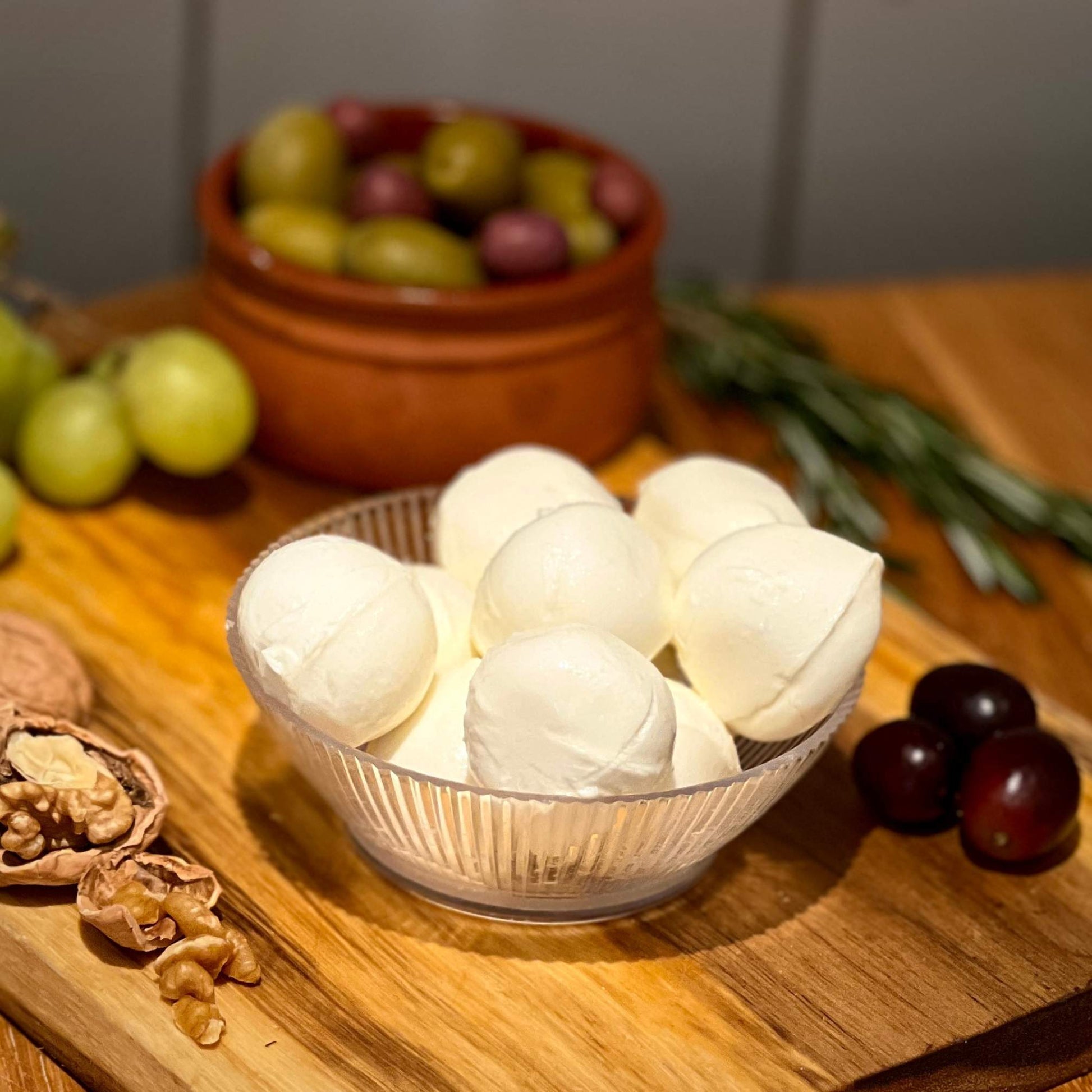 Large Bocconcini